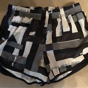 Women’s Nike running shorts Large